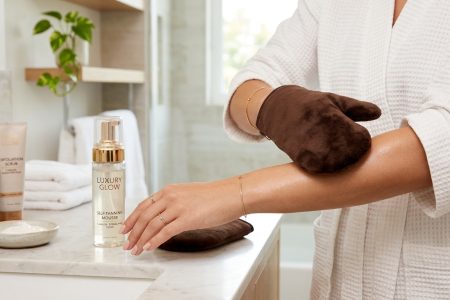 Self-Tanning Without Streaks: A Foolproof Application Guide